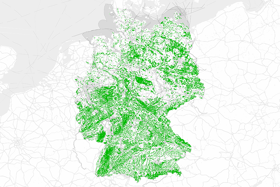 Karte von Deutschland mit ATKIS-Daten zur Vegetation, grün markierte Flächen zeigen bewaldete oder vegetationsreiche Gebiete.