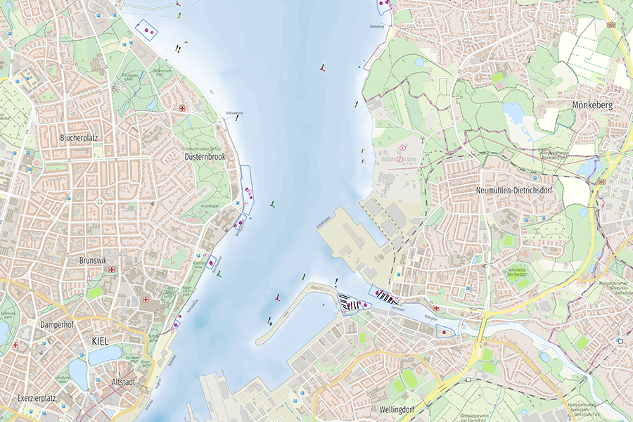 OpenSeaMap-Darstellung der Kieler Förde mit Hafenanlagen, Stadtplan und Navigationssymbolen