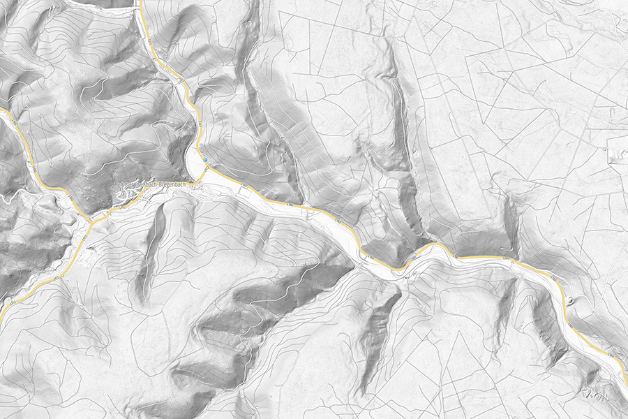 Topographische Karte mit DGM 1 Höhenschummerung zur detaillierten Darstellung von Geländeformen und Höhenstrukturen.