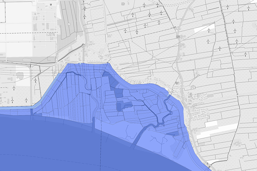 Karte der Küstenregion bei Hamburg mit farblich markierten Hochwasserzonen, die eine hohe Überschwemmungswahrscheinlichkeit aufweisen.