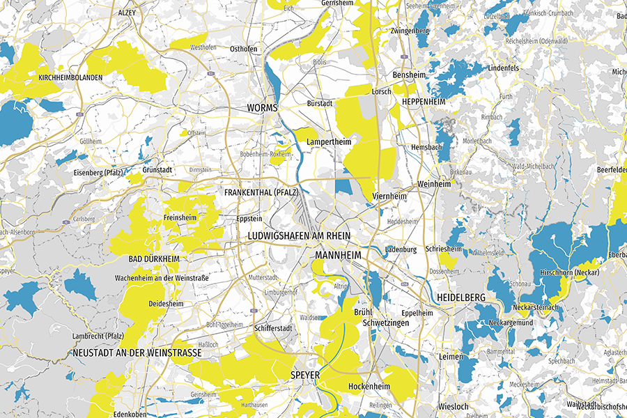 Karte von Deutschland mit farblich markierten Natura 2000-Gebieten, die besonders geschützte Natur- und Artenschutzflächen darstellen.
