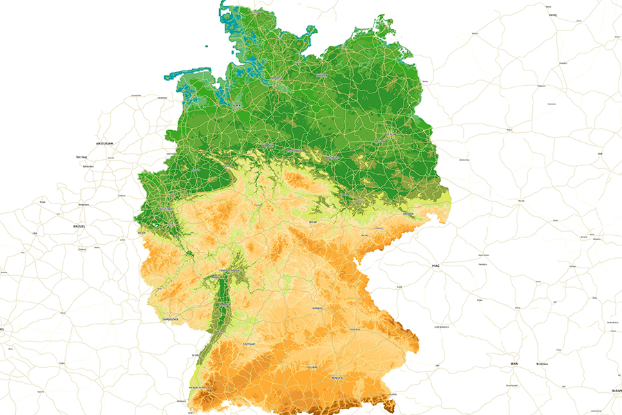 Höhen- und Tiefenkarte Deutschlands basierend auf DGM1-Daten mit Farbverlauf von grün bis braun
