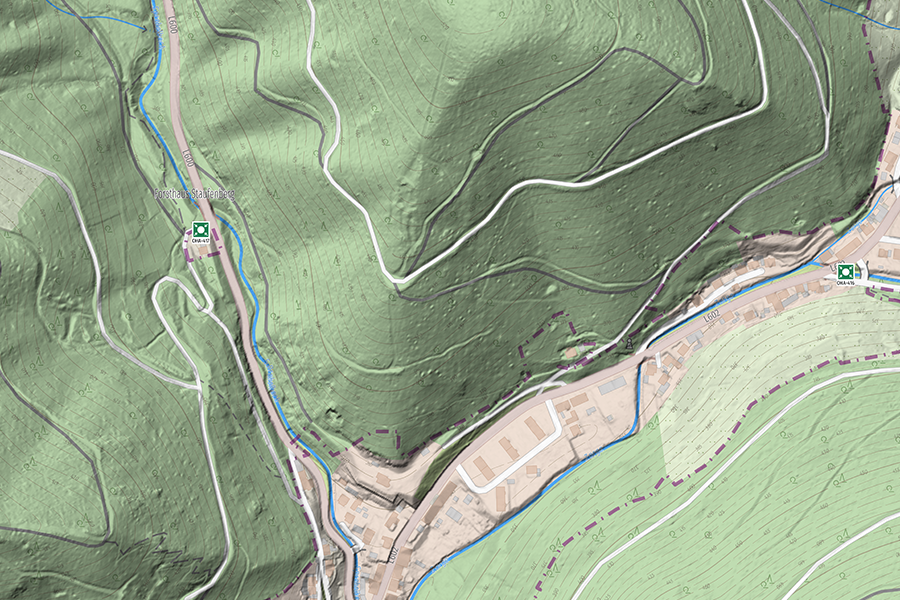 Karte mit Forstrettungspunkt OHA-417 am Forsthaus Staufenberg, mit Straßen, Höhenlinien und Gewässern zur Orientierung