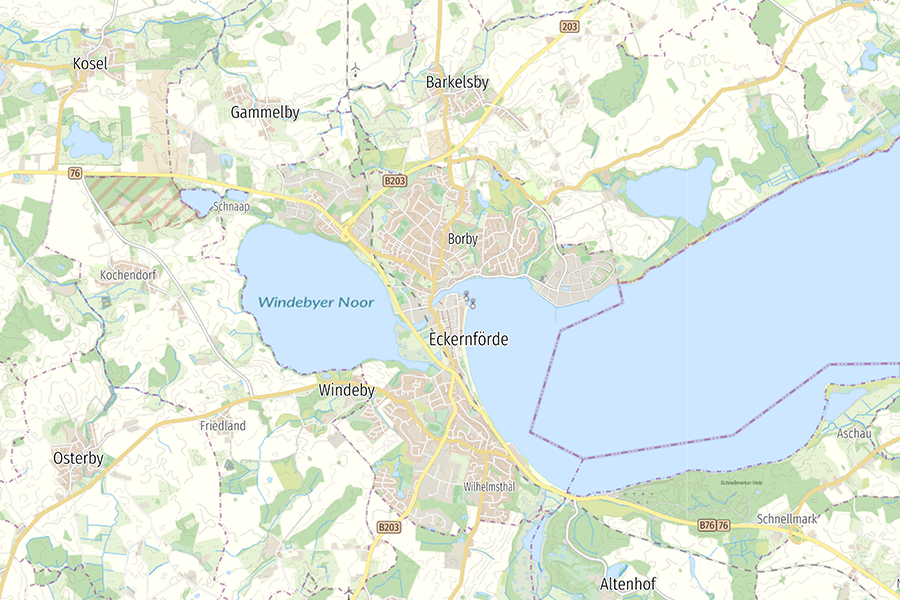 Karte von Eckernförde mit verschiedenen Inhalten zur Vegetation und Siedlungsbereichen