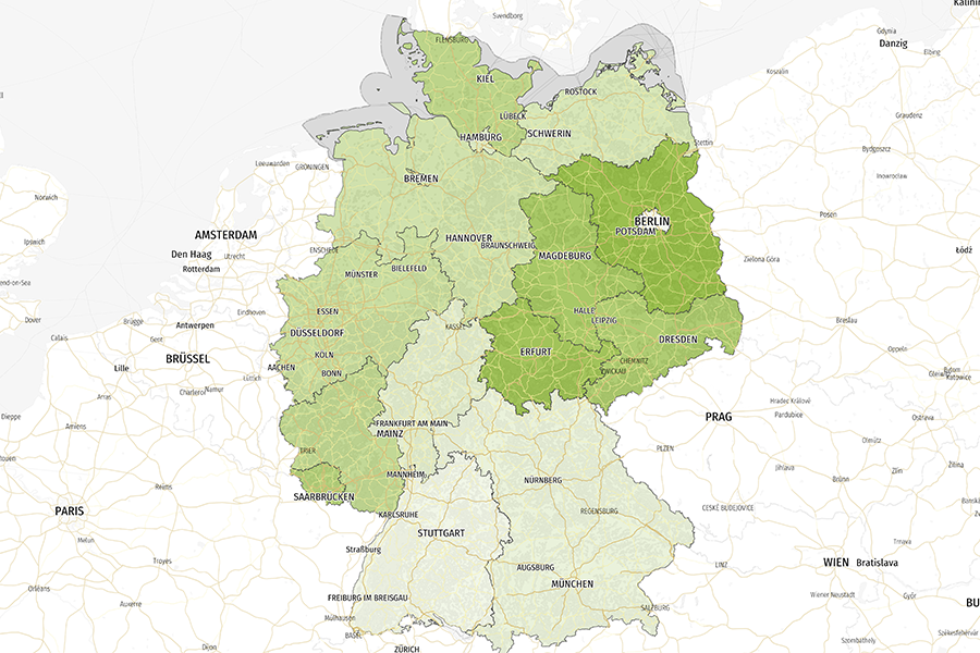 Karte mit den deutschen Bundesländern in grün-Abstufungen